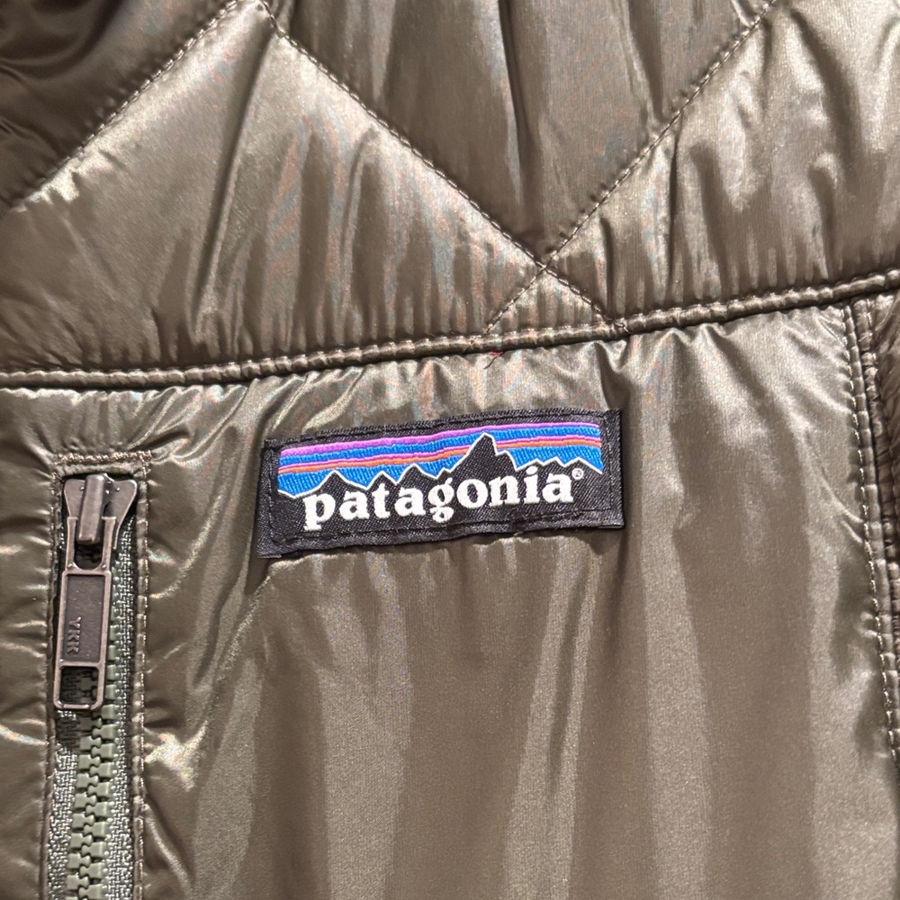Patagonia Forest Green Quilted Jacket - Picture 3 of 4